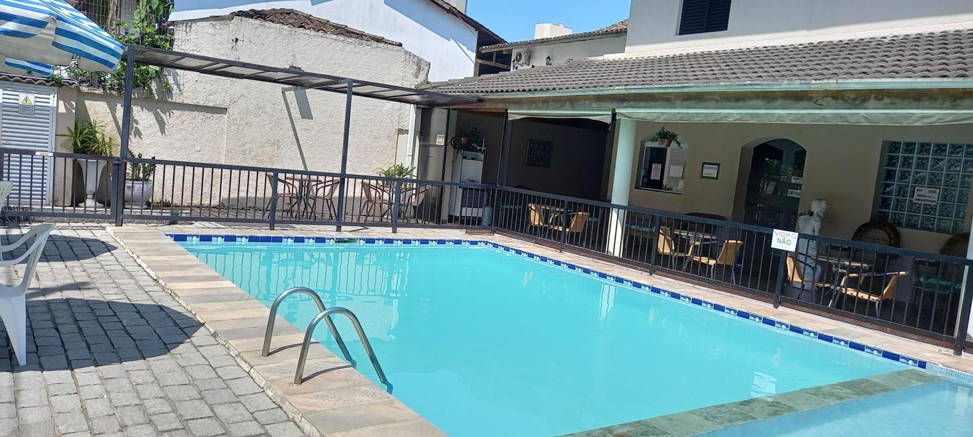 Pousada Parque Suites Estacionamento E Piscina Guarujá Exteriör bild