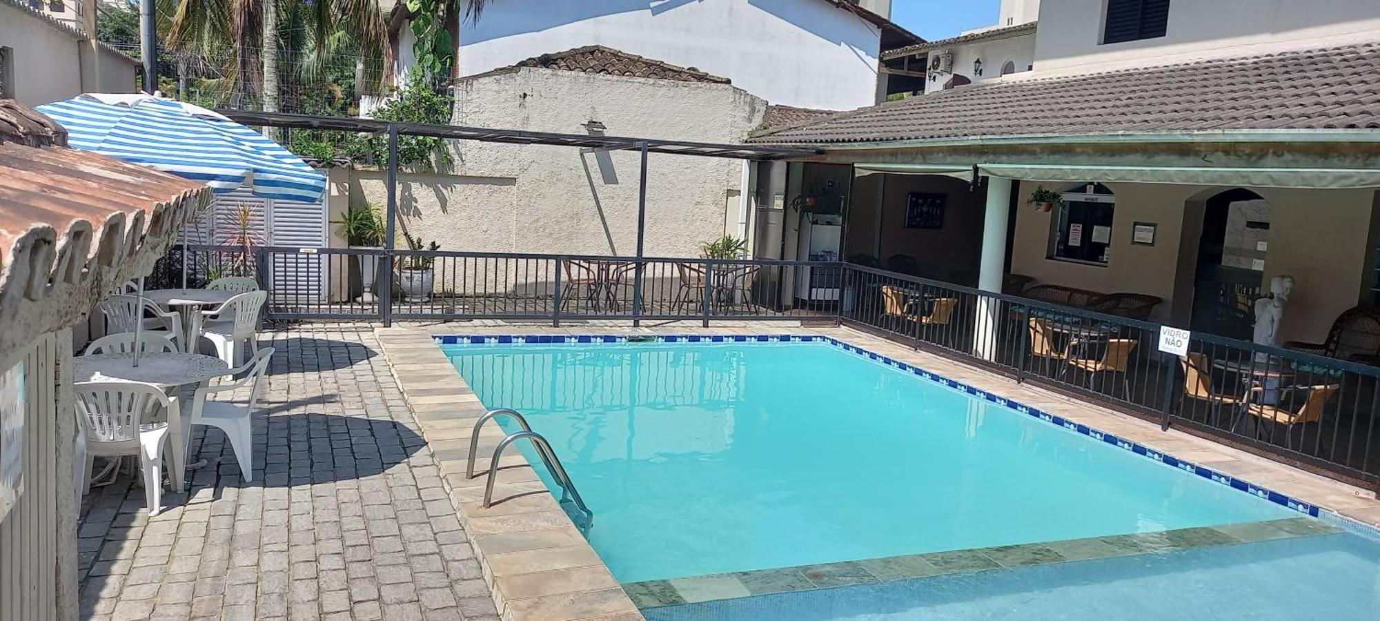 Pousada Parque Suites Estacionamento E Piscina Guarujá Exteriör bild