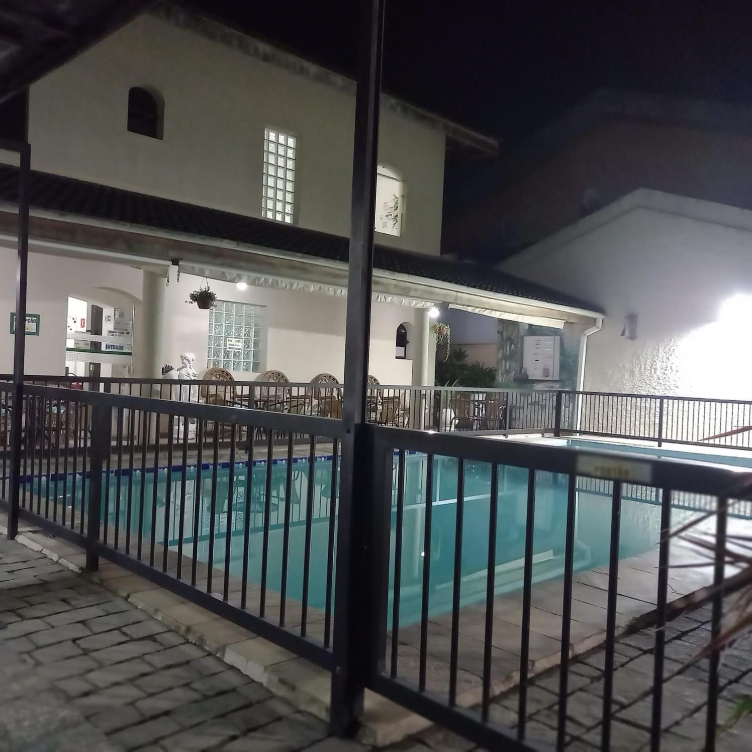 Pousada Parque Suites Estacionamento E Piscina Guarujá Exteriör bild