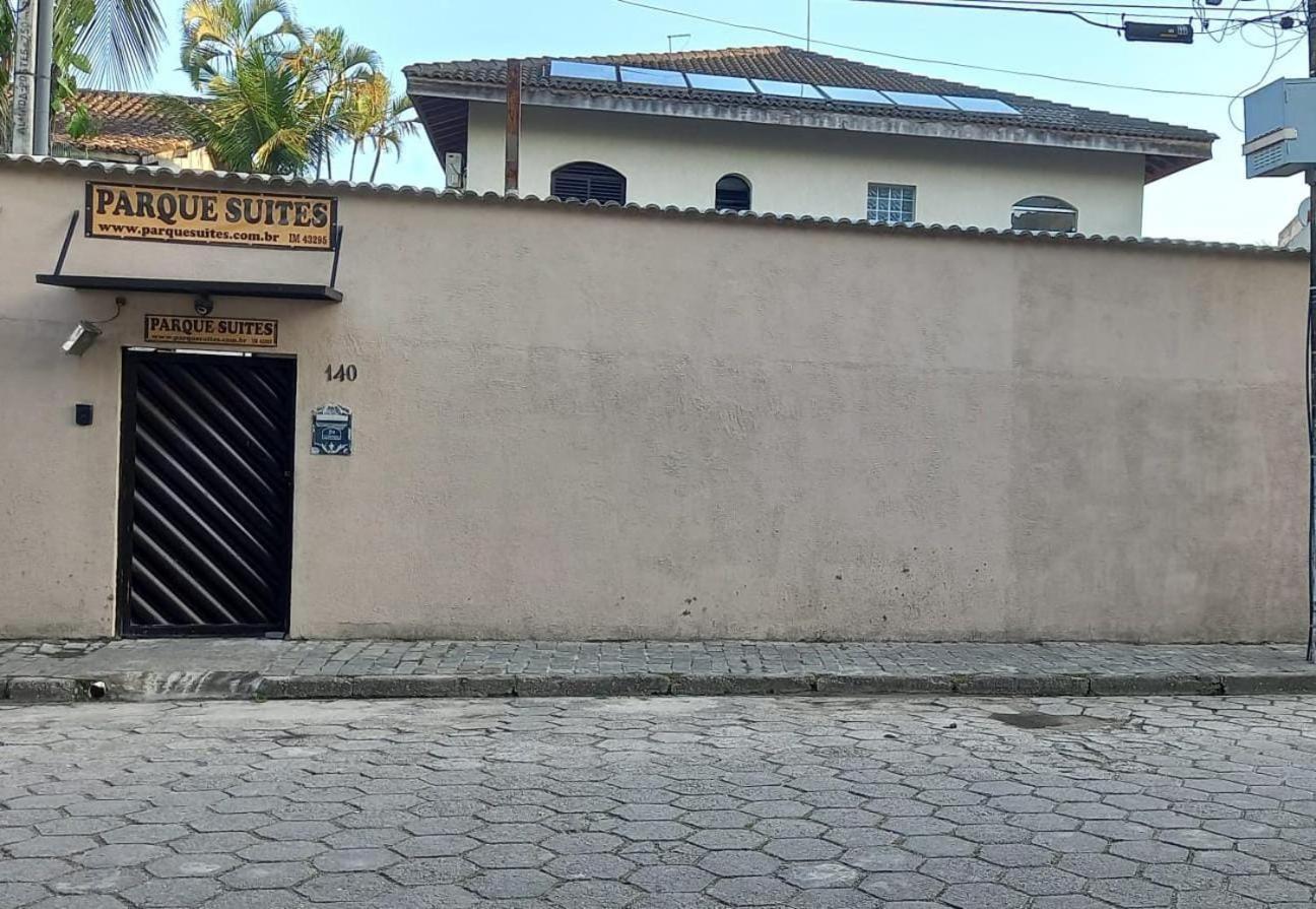 Pousada Parque Suites Estacionamento E Piscina Guarujá Exteriör bild