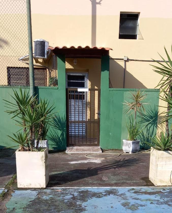 Pousada Parque Suites Estacionamento E Piscina Guarujá Exteriör bild