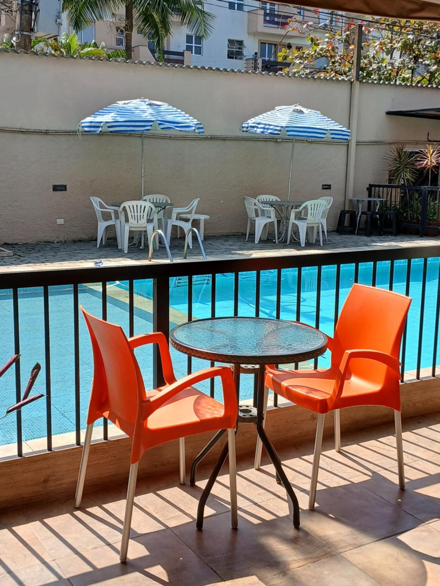 Pousada Parque Suites Estacionamento E Piscina Guarujá Exteriör bild